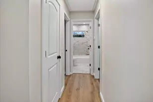 130 Buckingham Ln, Madison, WI 53714 - Photo 11