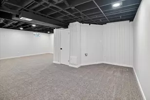 130 Buckingham Ln, Madison, WI 53714 - Photo 29