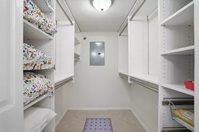 130 W Wisconsin Ave #23, Pewaukee, WI 53072 - Photo 11