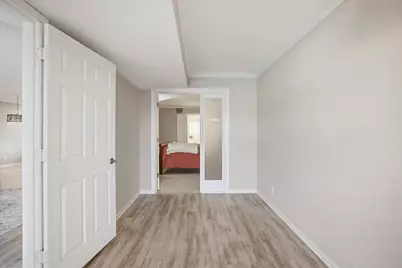 130 W Wisconsin Ave #23, Pewaukee, WI 53072 - Photo 13