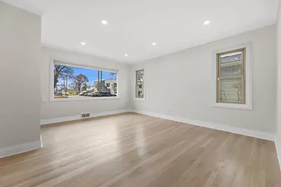 4821 N 53rd St, Milwaukee, WI 53218 - Photo 7