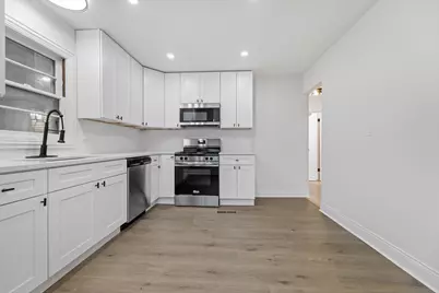 4821 N 53rd St, Milwaukee, WI 53218 - Photo 5