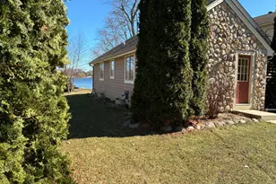 7307 W View Dr, Racine, WI 53185 - Photo 3