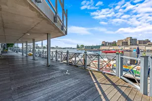 541 E Erie St, Milwaukee, WI 53202 - Photo 37