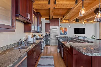 541 E Erie St #302-2, Milwaukee, WI 53202 - Photo 13