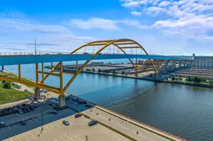 541 E Erie St, Milwaukee, WI 53202 - Photo 39