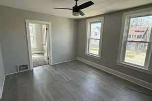 730 Broadway St, Sheboygan Falls, WI 53085 - Photo 19