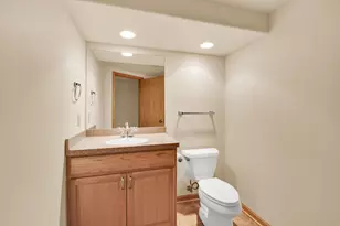 4916 S 82nd St, Greenfield, WI 53220 - Photo 27