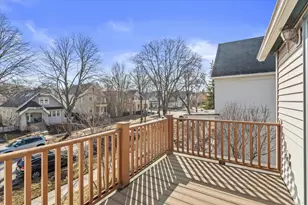 3321 N Newhall St, Milwaukee, WI 53211 - Photo 19