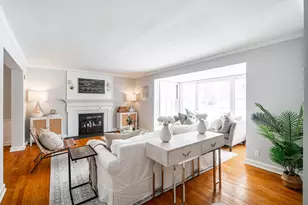 7219 N Santa Monica Blvd, Fox Point, WI 53217 - Photo 3