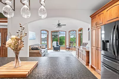 180  Monastery Hill Dr, Lac La Belle, WI 53066 - Photo 7