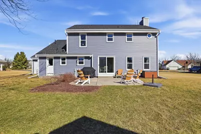 W141N10625  Wooded Hills Dr, Germantown, WI 53022 - Photo 47