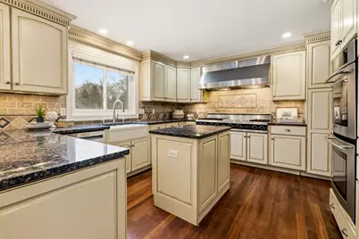 2485 W Fairy Chasm Rd, River Hills, WI 53217 - Photo 5