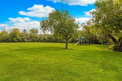 2485 W Fairy Chasm Rd, River Hills, WI 53217 - Photo 29