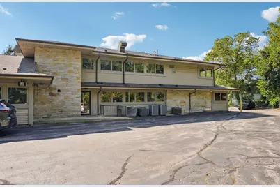 N63W23524  Silver Spring Dr #1, Sussex, WI 53089 - Photo 31