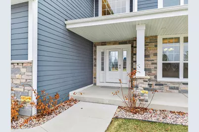 3128 W Hidden Oaks Dr, Franklin, WI 53132 - Photo 9