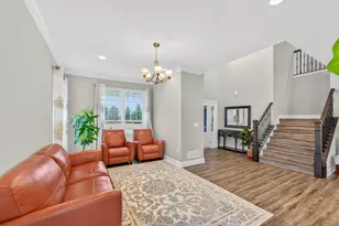 3128 W Hidden Oaks Dr, Franklin, WI 53132 - Photo 11