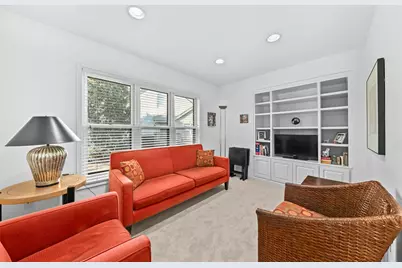 6780 N Melissa Ct #4, Glendale, WI 53209 - Photo 21