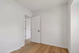 5479 N 53rd St, Milwaukee, WI 53218 - Photo 17