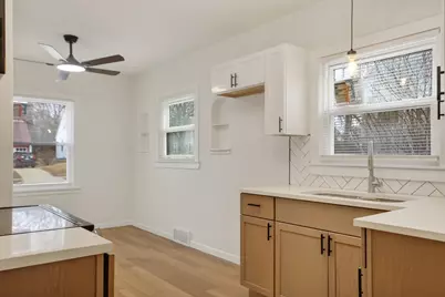 5479 N 53rd St, Milwaukee, WI 53218 - Photo 11