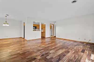 7220  Mariner Dr #8, Racine, WI 53406 - Photo 9