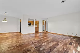 7220 Mariner Dr, Racine, WI 53406 - Photo 9