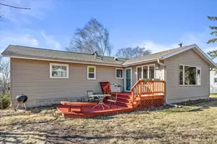 818 Elm St, Hartford, WI 53027 - Photo 35