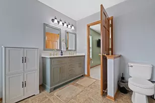 6427 San Marino Dr, Racine, WI 53406 - Photo 31