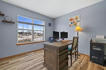 6427  San Marino Dr, Racine, WI 53406 - Photo 17