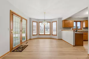 936 Spyglass Hill, Racine, WI 53185 - Photo 7