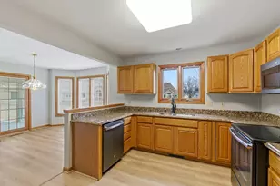 936 Spyglass Hill, Racine, WI 53185 - Photo 13