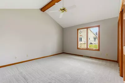 936  Spyglass Hl, Racine, WI 53185 - Photo 15