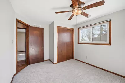 255  Hilldale Dr, Hartford, WI 53027 - Photo 13