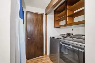 255  Hilldale Dr, Hartford, WI 53027 - Photo 15