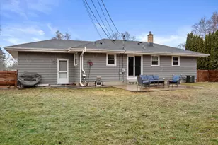 334 Barry Ave, Port Washington, WI 53074 - Photo 39