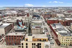 400 N Broadway, Milwaukee, WI 53202 - Photo 39