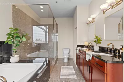 400 N Broadway - #1001, Milwaukee, WI 53202 - Photo 23