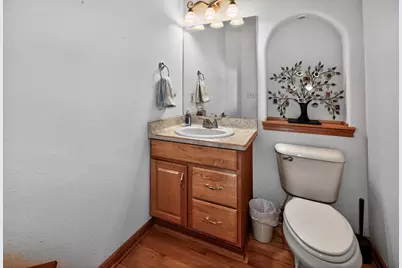 8244  Anna Ave, Racine, WI 53185 - Photo 37