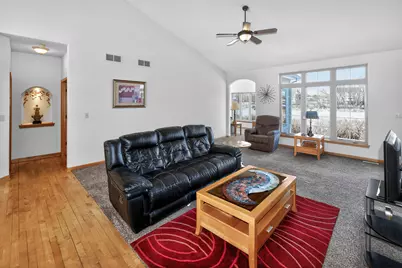 8244  Anna Ave, Racine, WI 53185 - Photo 9