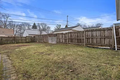 4521 S Lenox St, Milwaukee, WI 53207 - Photo 17