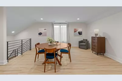 2409 N Terrace Ave, Milwaukee, WI 53202 - Photo 33