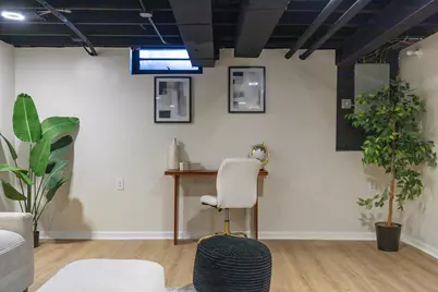 5870 N 75th St, Milwaukee, WI 53218 - Photo 15