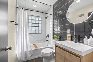 5870 N 75th St, Milwaukee, WI 53218 - Photo 11