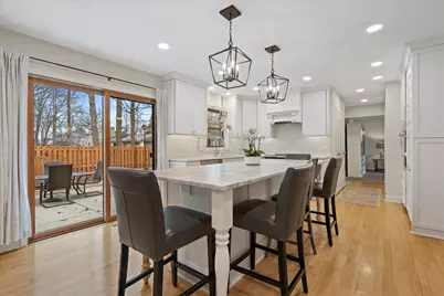 3675 S Poplar Rd, New Berlin, WI 53151 - Photo 7