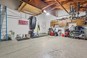 3675 S Poplar Rd, New Berlin, WI 53151 - Photo 39