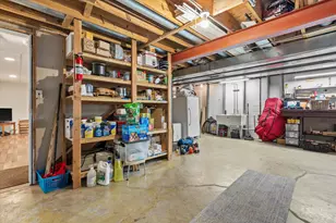 3675 S Poplar Rd, New Berlin, WI 53151 - Photo 37