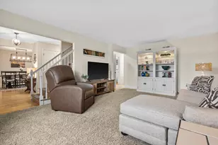 3675 S Poplar Rd, New Berlin, WI 53151 - Photo 17