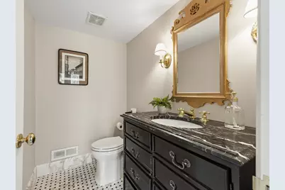 1260 E Dean Rd, Fox Point, WI 53217 - Photo 23