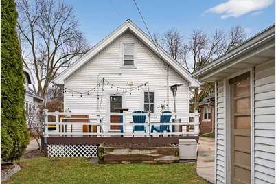 2347 N 85th St, Wauwatosa, WI 53226 - Photo 25