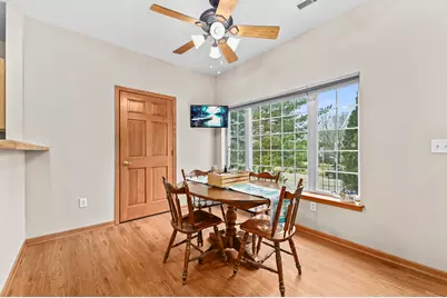 1084  Quinlan Dr #A, Pewaukee, WI 53072 - Photo 11